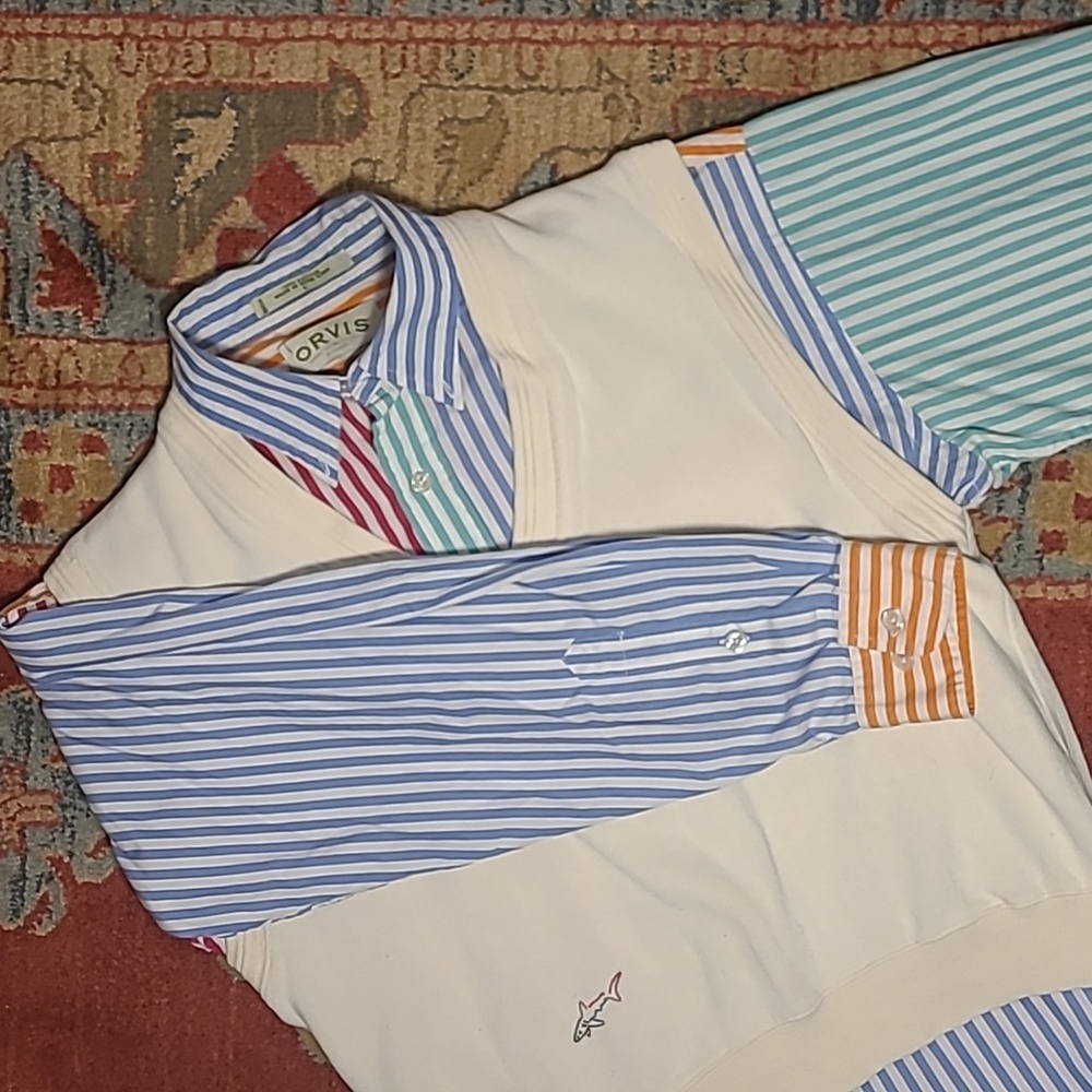 GREG NORMAN SWEATER VEST WITH SHARK